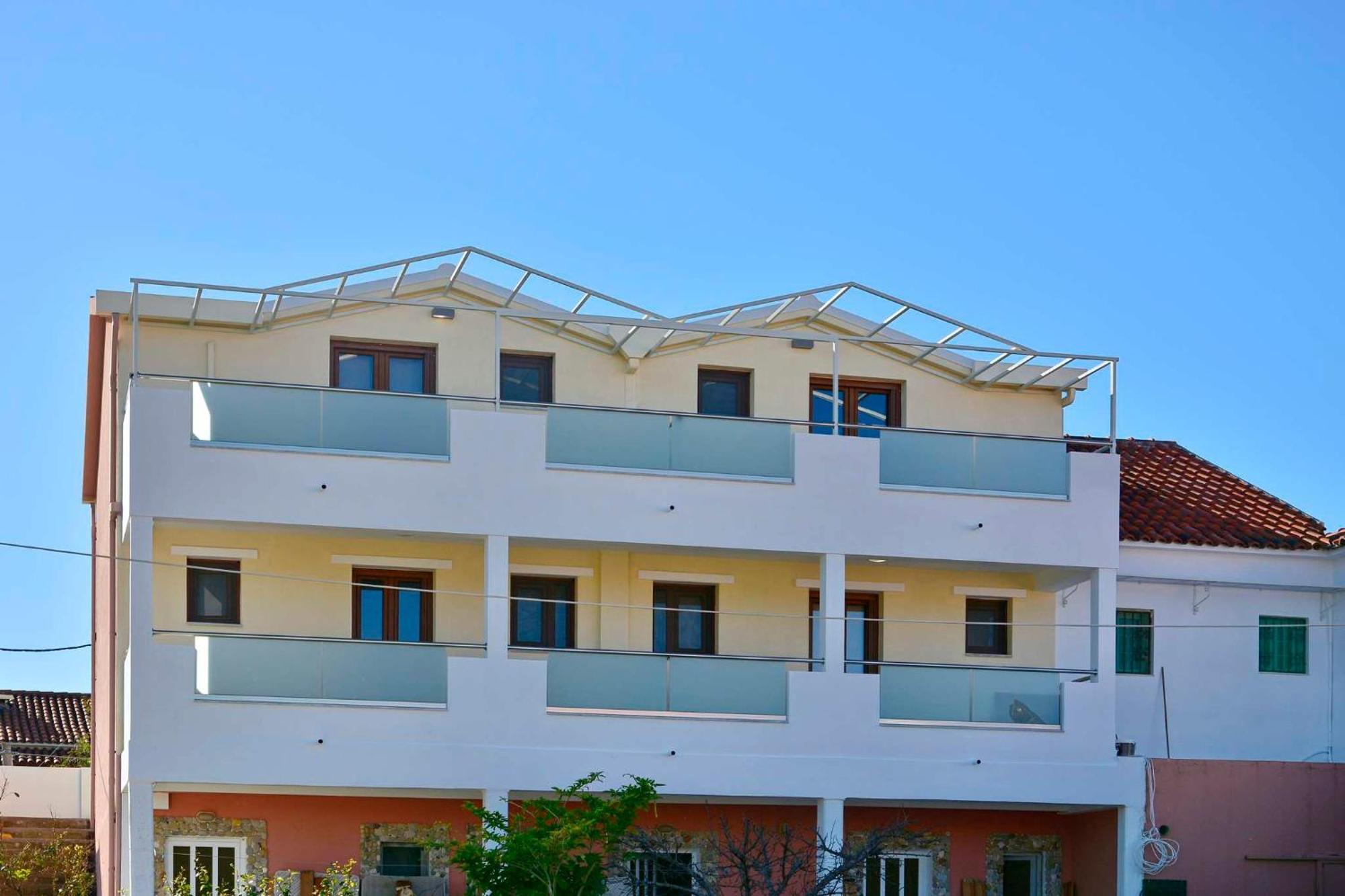 Emar Corfu Appartement *